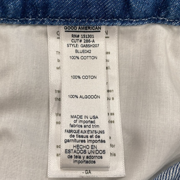 Good‎ American Distressed Boyfriend Shorts - Picture 5 of 5